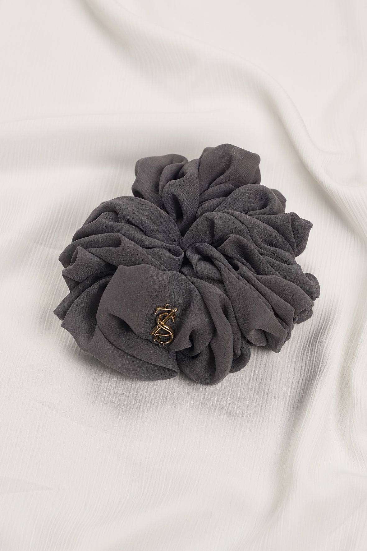 Zura Scrunchies - Dark Grey