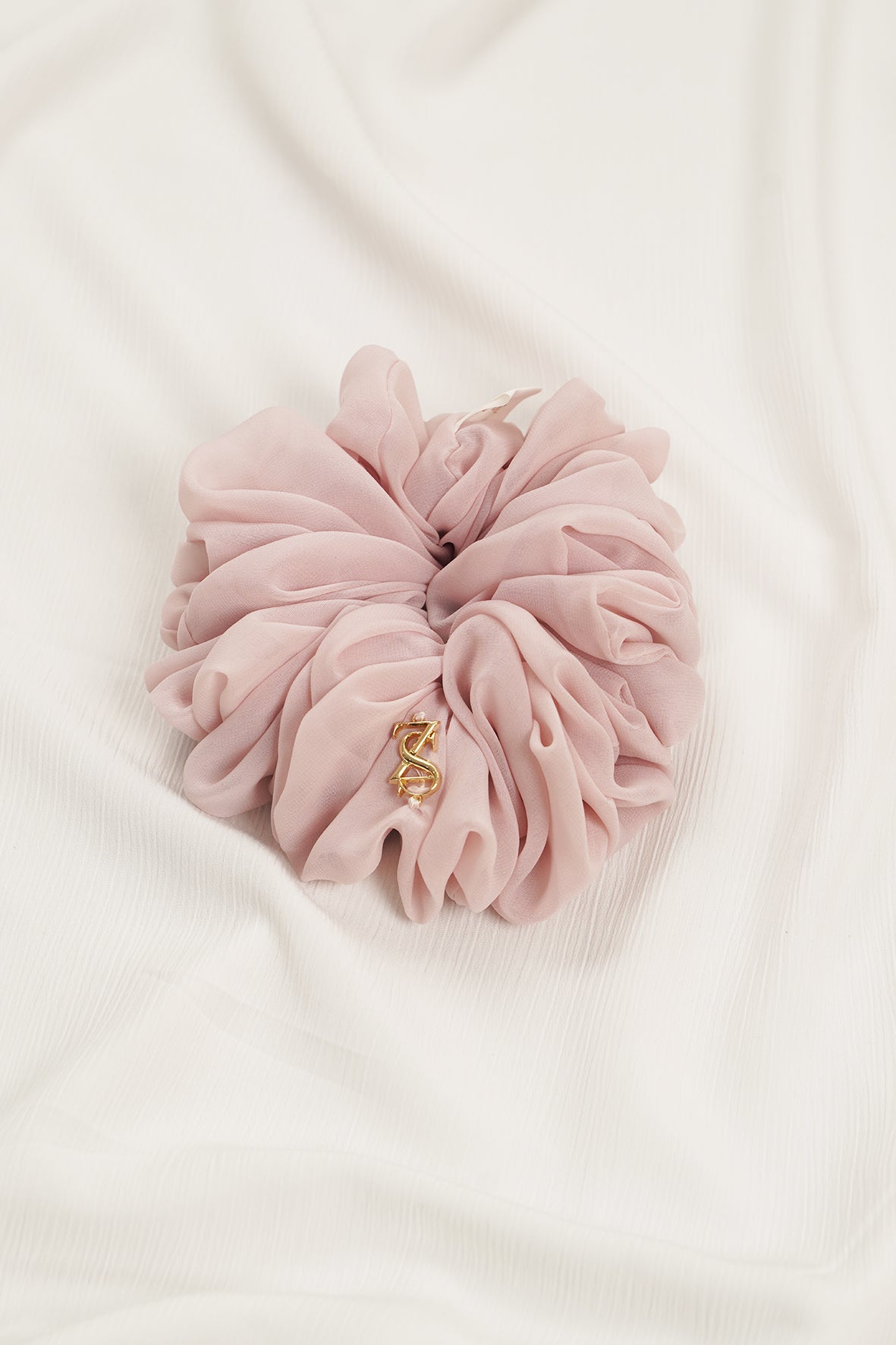 Zura Scrunchies - Baby Pink