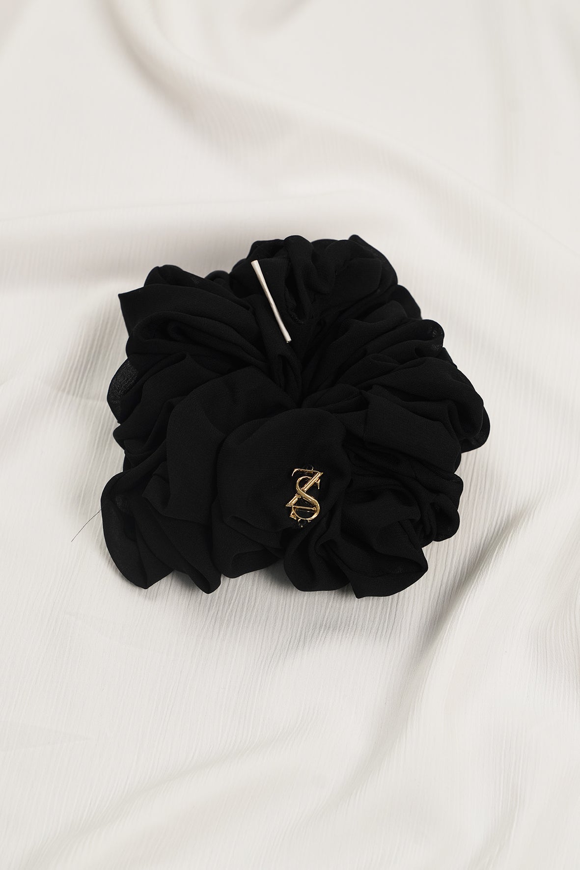 Zura Scrunchies - Black