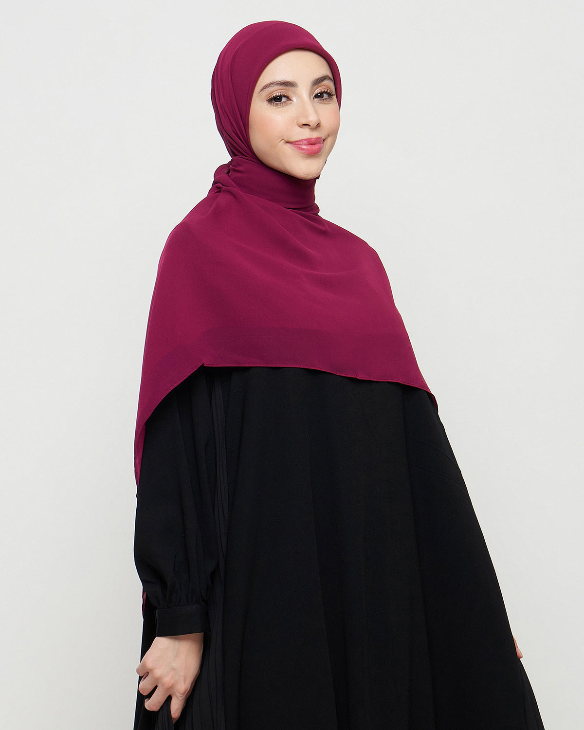 Zura Syar’i Square Scarf - Burgundy