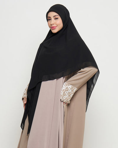 Zura Syar’i Square Scarf - Black