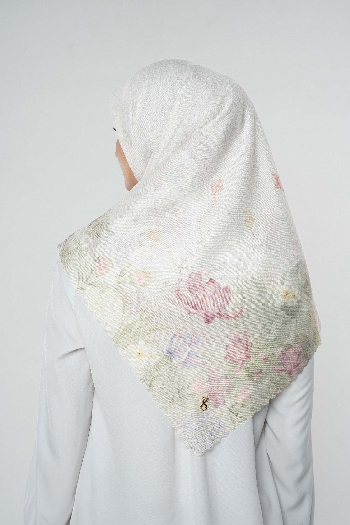 Nostalgia Series - Paper White