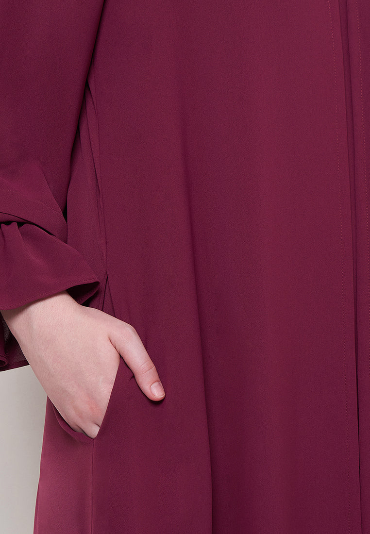 Safra - Maroon Abaya with Pleated Accent