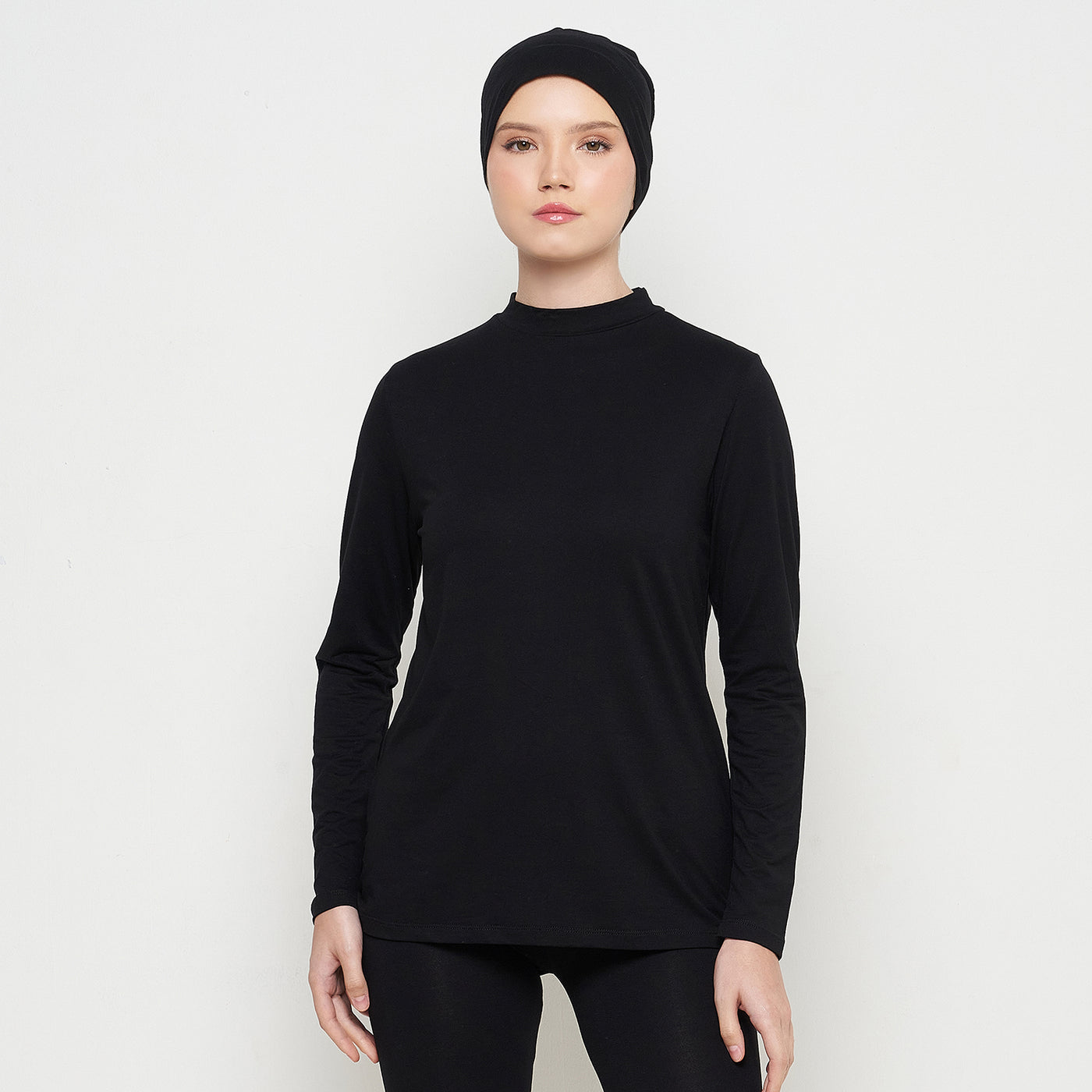 Long Sleeve Turtleneck Inner Shirt Black - Main Image