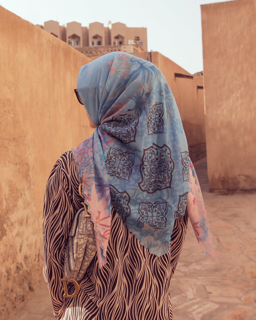 Mmt Rihlah Rihlah Series - Uqair – Zeta Scarves